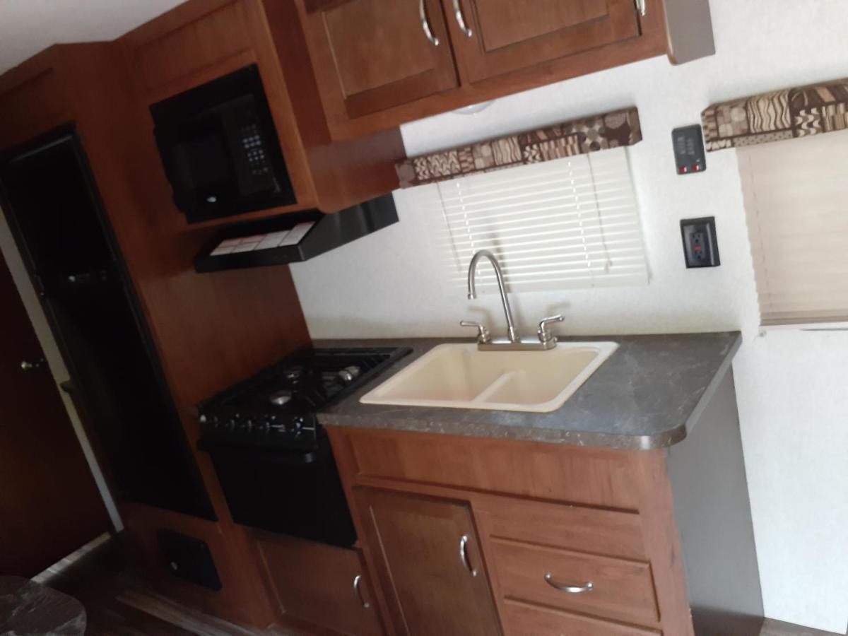 2017 Camper Located At The St. George Rv Park! Otel Dış mekan fotoğraf